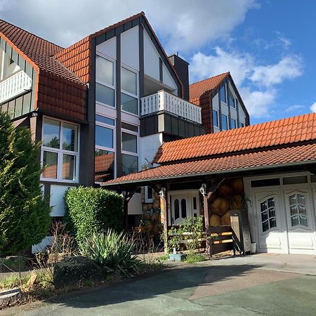 A&E Rooms Fernwald Экстерьер фото