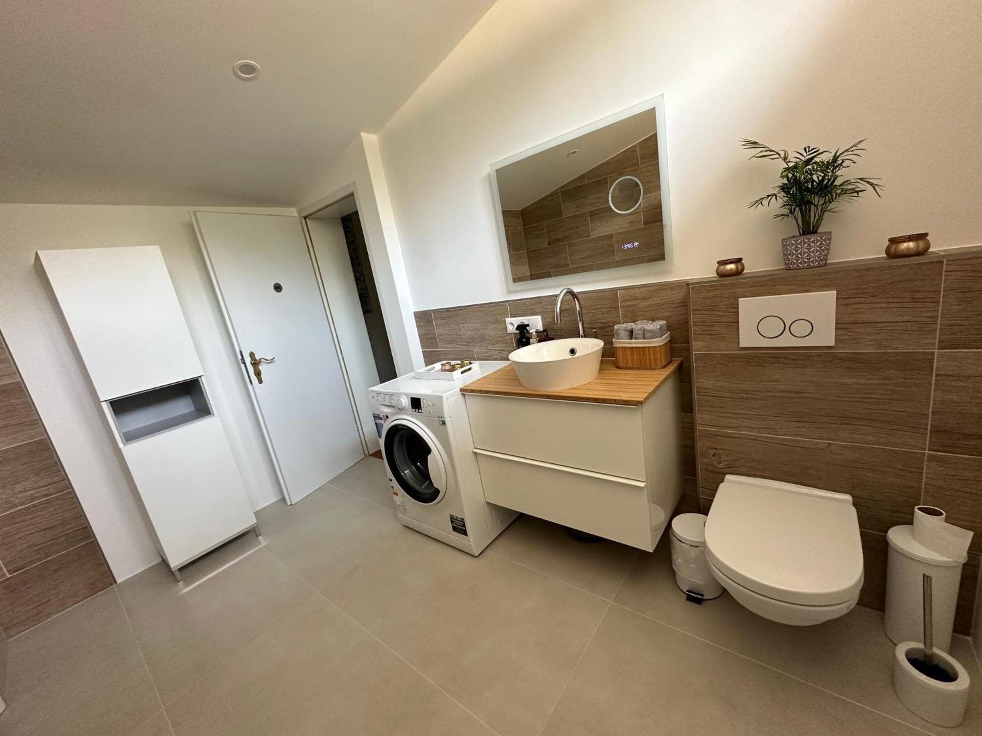 A&E Rooms Fernwald Экстерьер фото